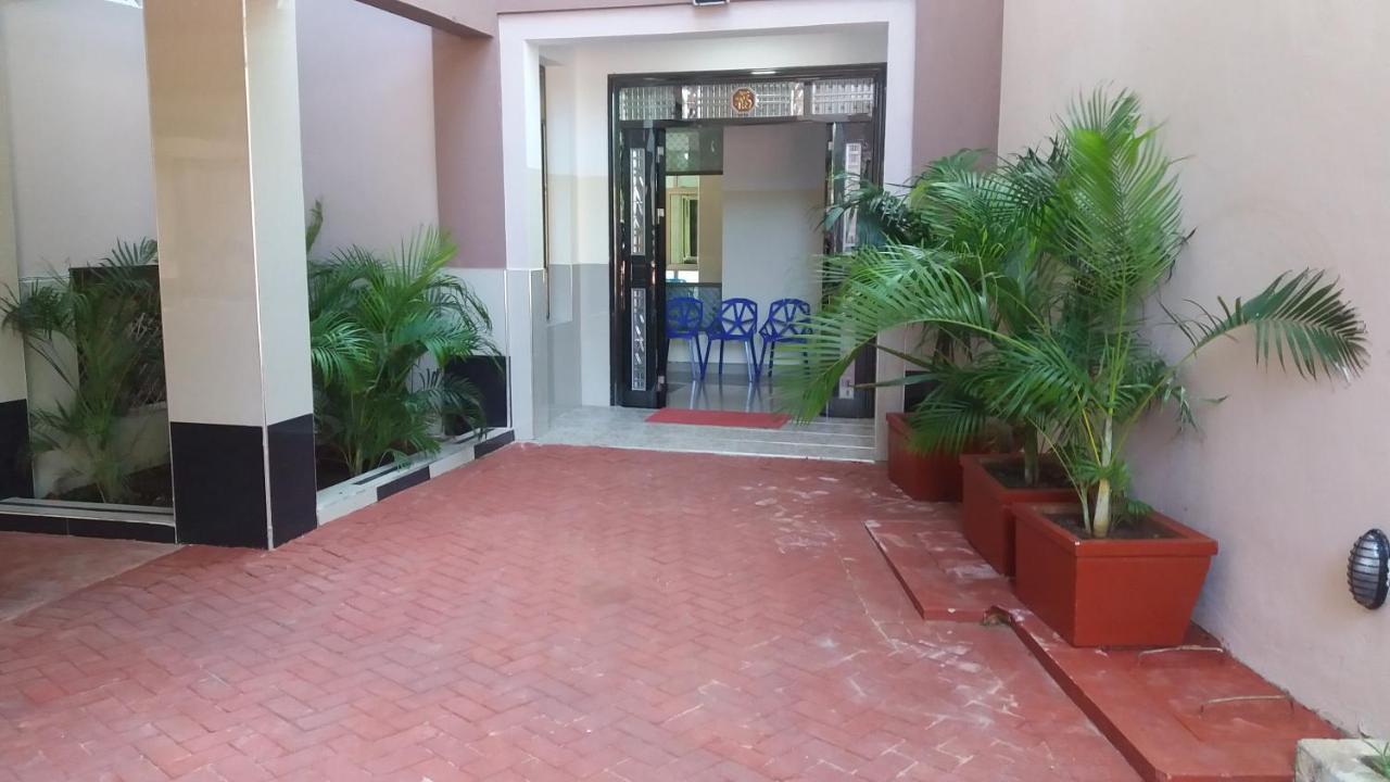 Ayodya Suites Nyali Nyali Beach Luaran gambar